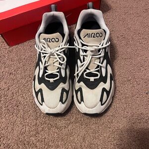 Men’s Nike Air Max 200 size 9.5